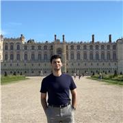 Je vais enseignler l’anglais aux personnes qui veulent apprendre l’anglais